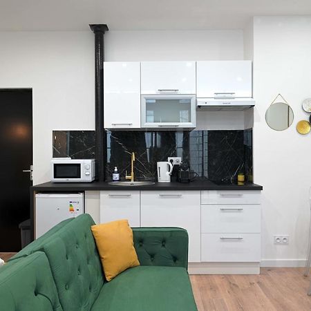 Modern Studio Apartment For 3 Parigi Esterno foto