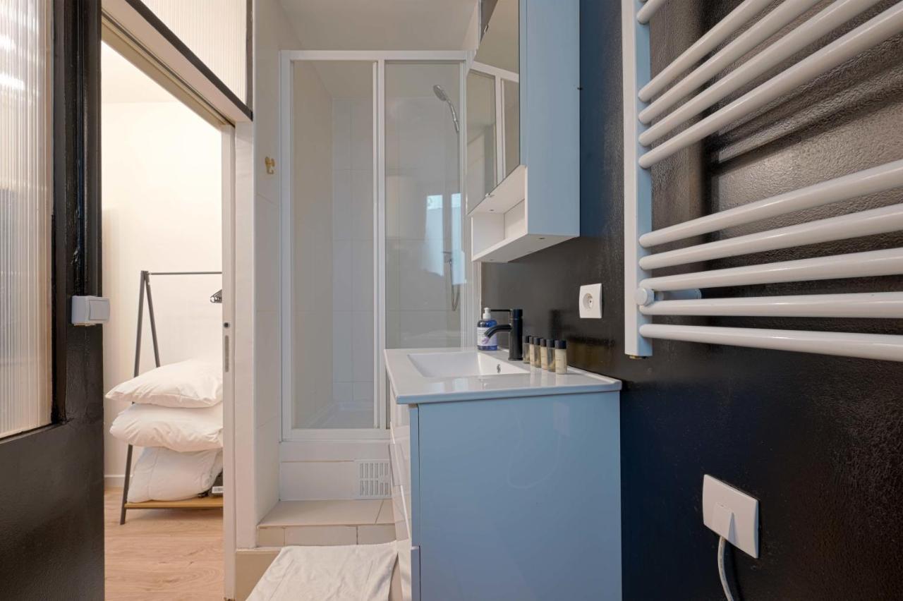 Modern Studio Apartment For 3 Parigi Esterno foto